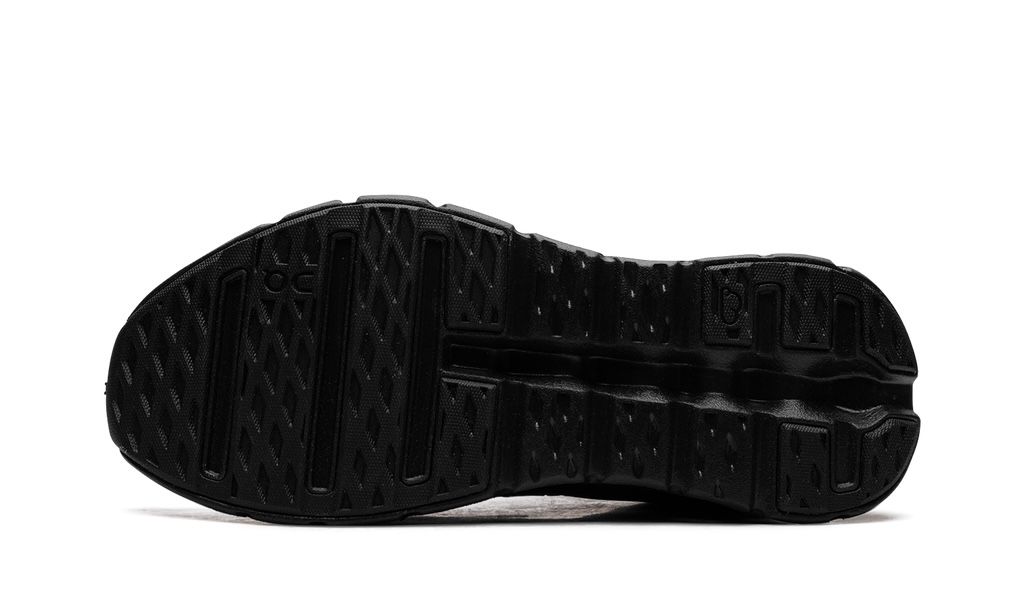 ON RUNNING CLOUDTILT "LOEWE ALL BLACK"