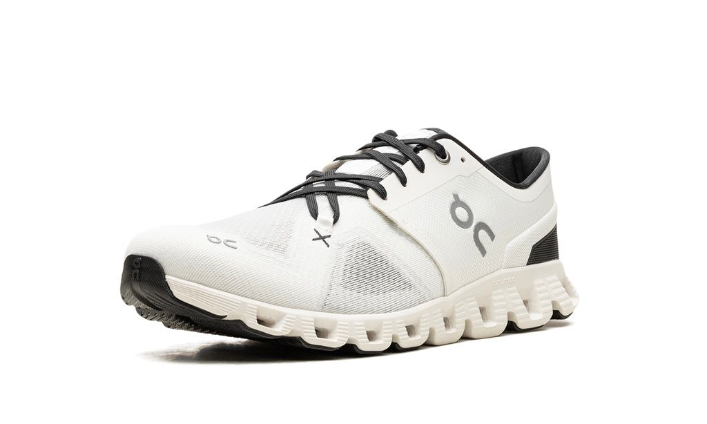 ON RUNNING CLOUD X 3 "IVORY BLACK"