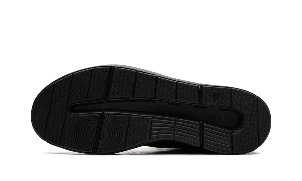 ON RUNNING THE ROGER ADVANTAGE "BLACK"