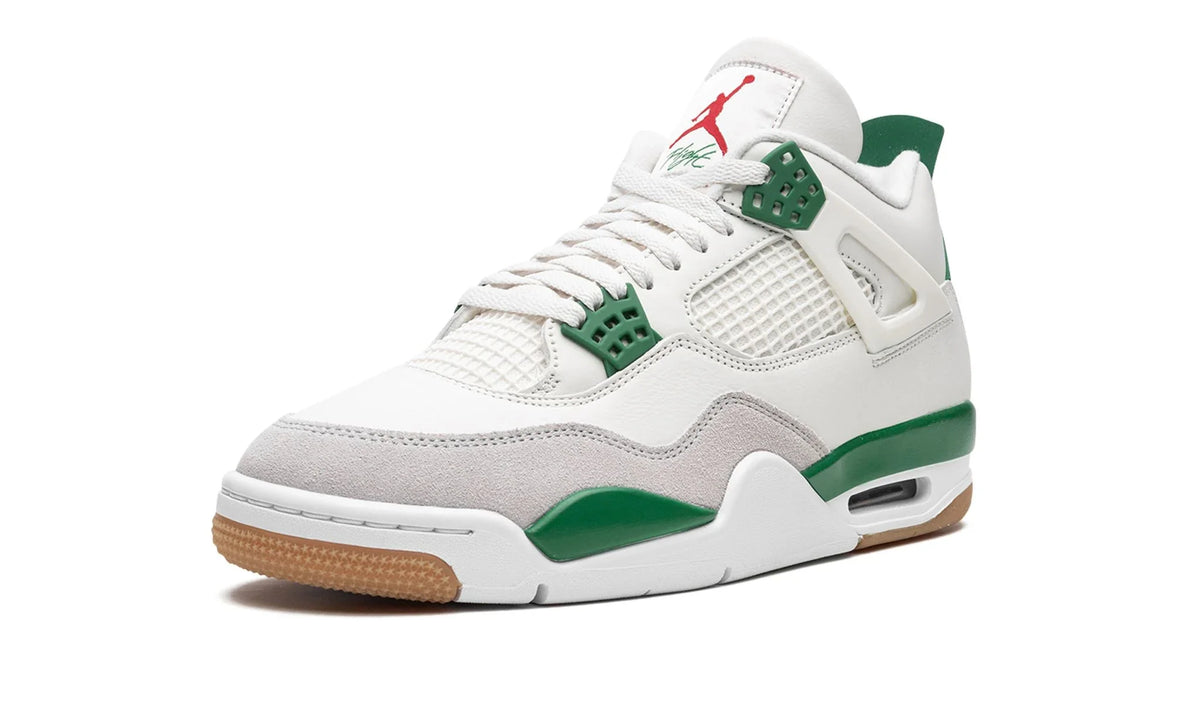 AIR JORDAN 4 RETRO SB "PINE GREEN"