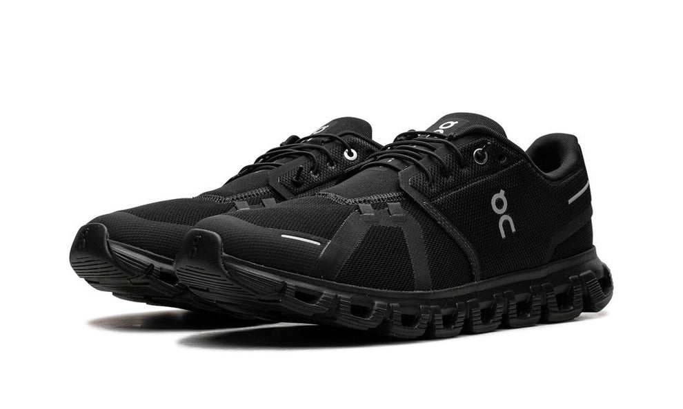 ON RUNNING CLOUD 6 "TRIPLE BLACK"