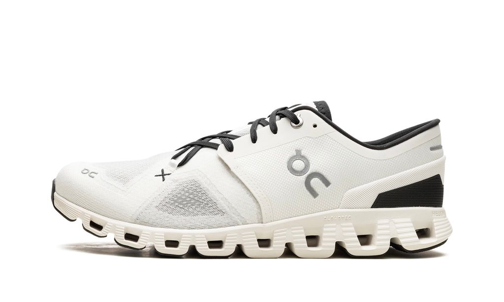 ON RUNNING CLOUD X 3 "IVORY BLACK"